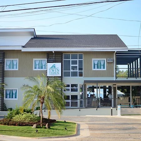 Twin Tides Panglao Hotel Exterior photo