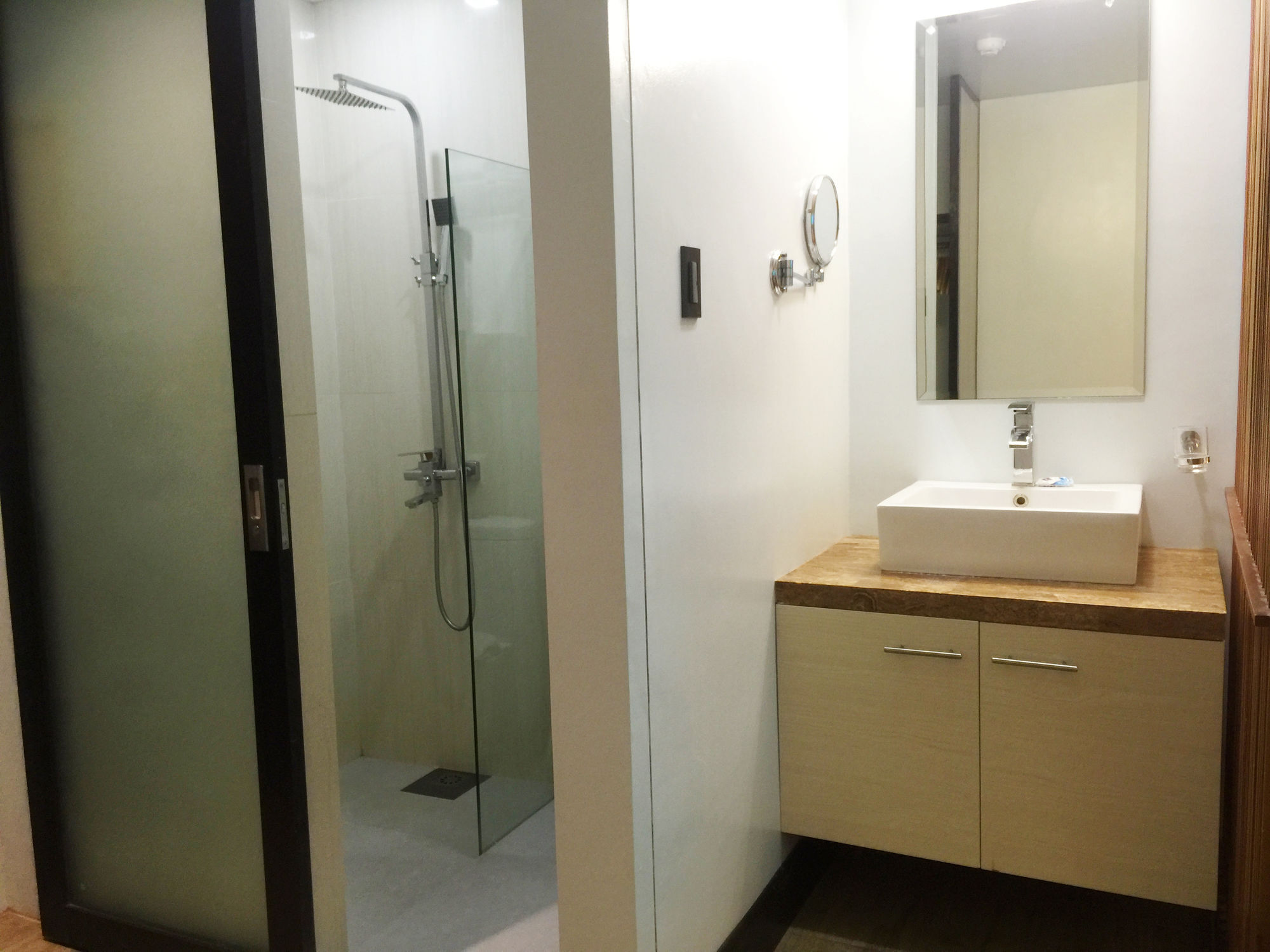 Twin Tides Panglao Hotel Exterior photo