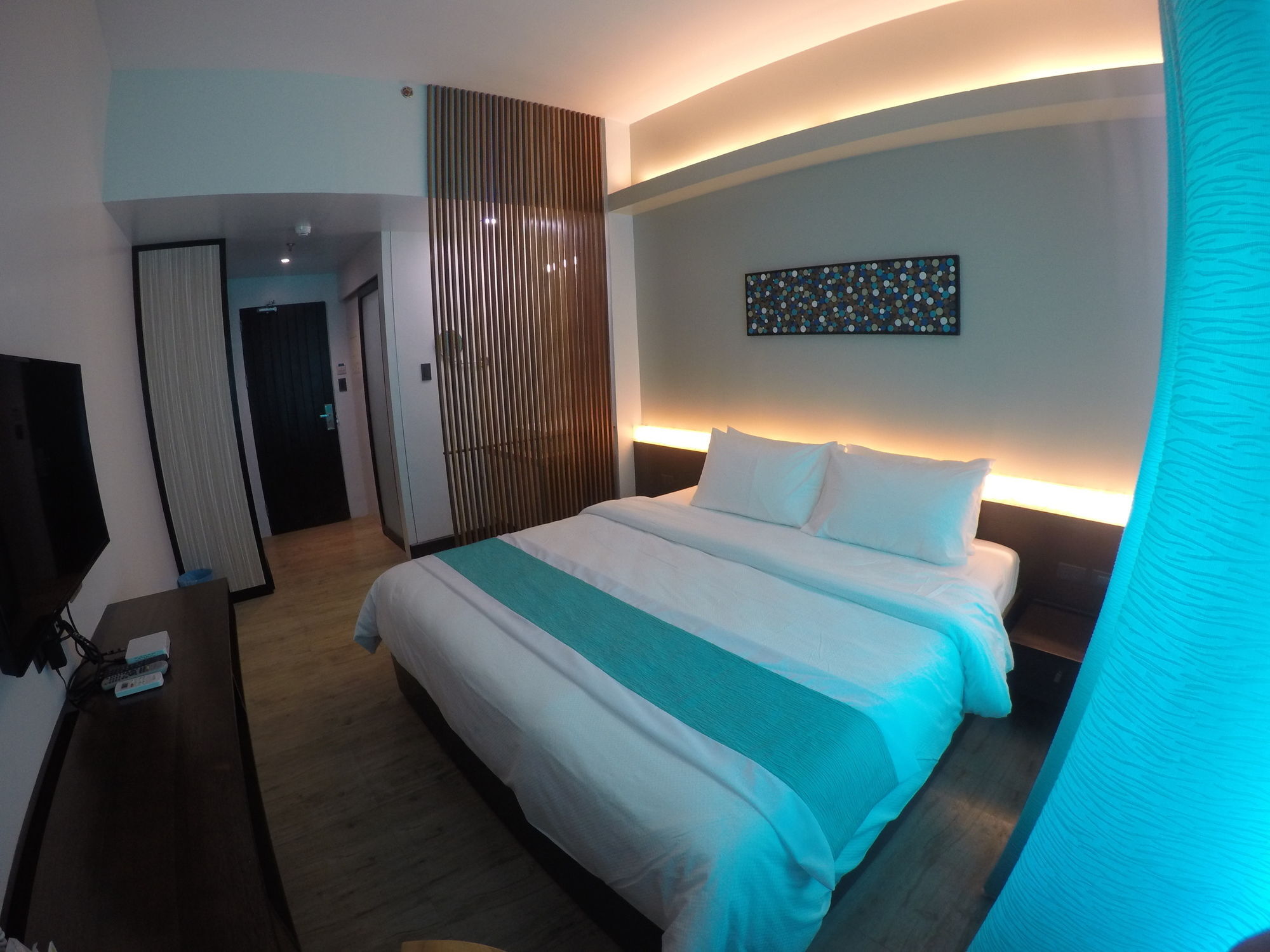 Twin Tides Panglao Hotel Exterior photo